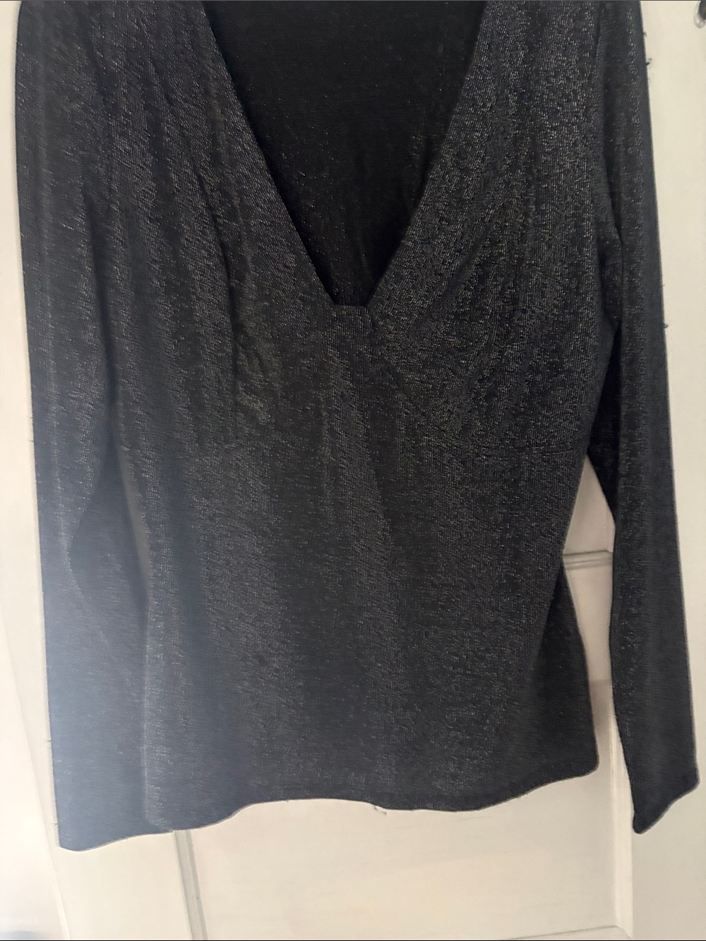 VENUS Black Metallic V-Neck Long Sleeve Top
